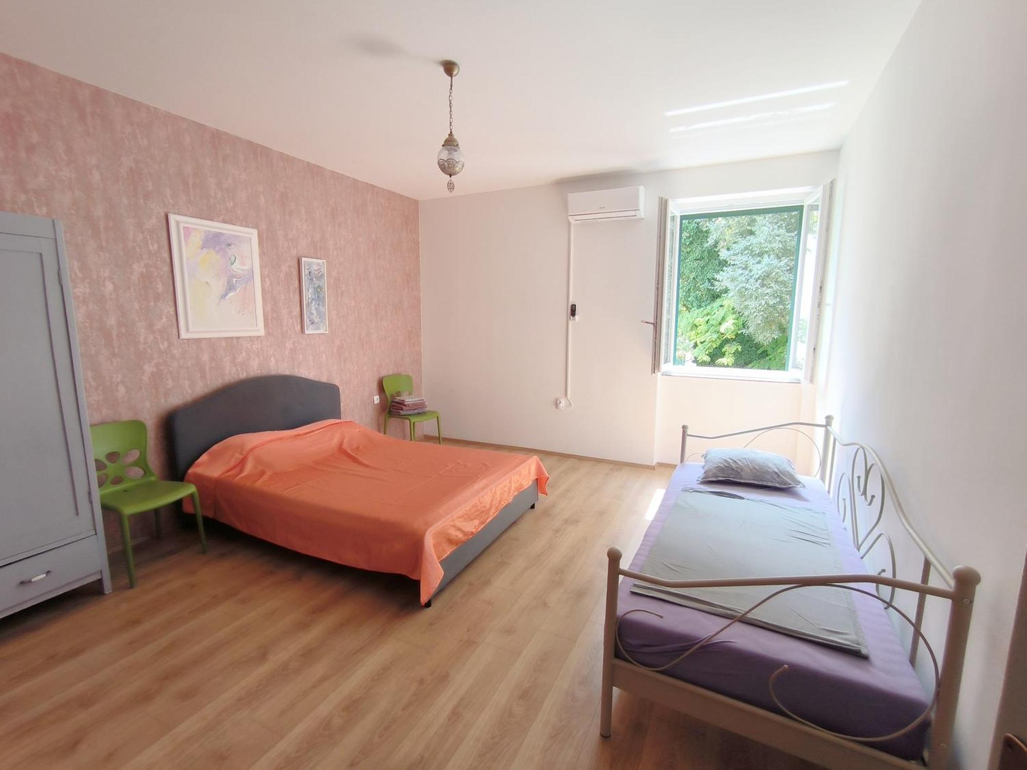 Bright And Colourful Apartment Luce -Sandy Beach Split Exterior foto